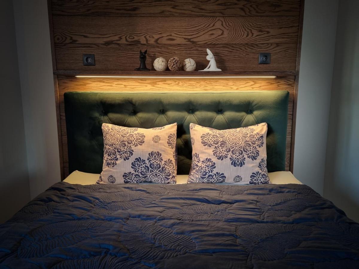 Kristella Kesklinna Apartment ハープサル エクステリア 写真